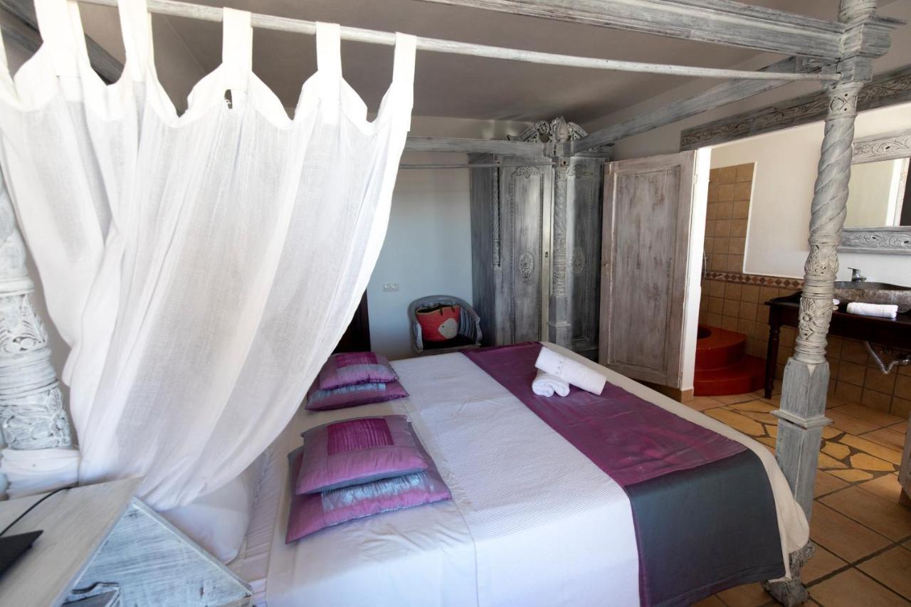 Buenavista Suites Hotel Boutique Santa Eulària des Riu Extérieur photo