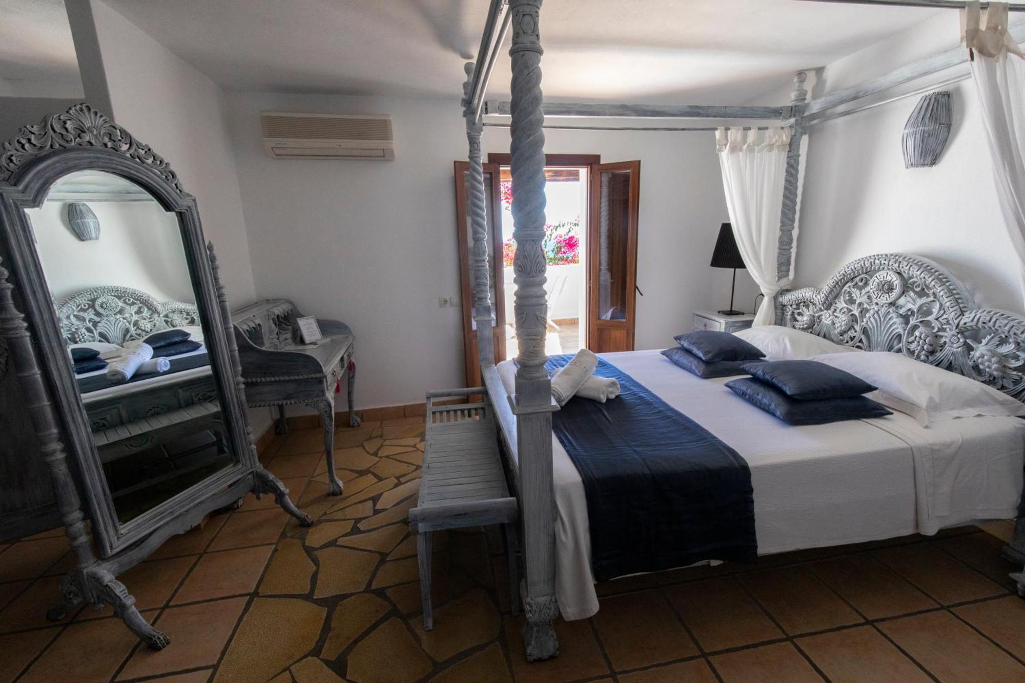 Buenavista Suites Hotel Boutique Santa Eulària des Riu Extérieur photo
