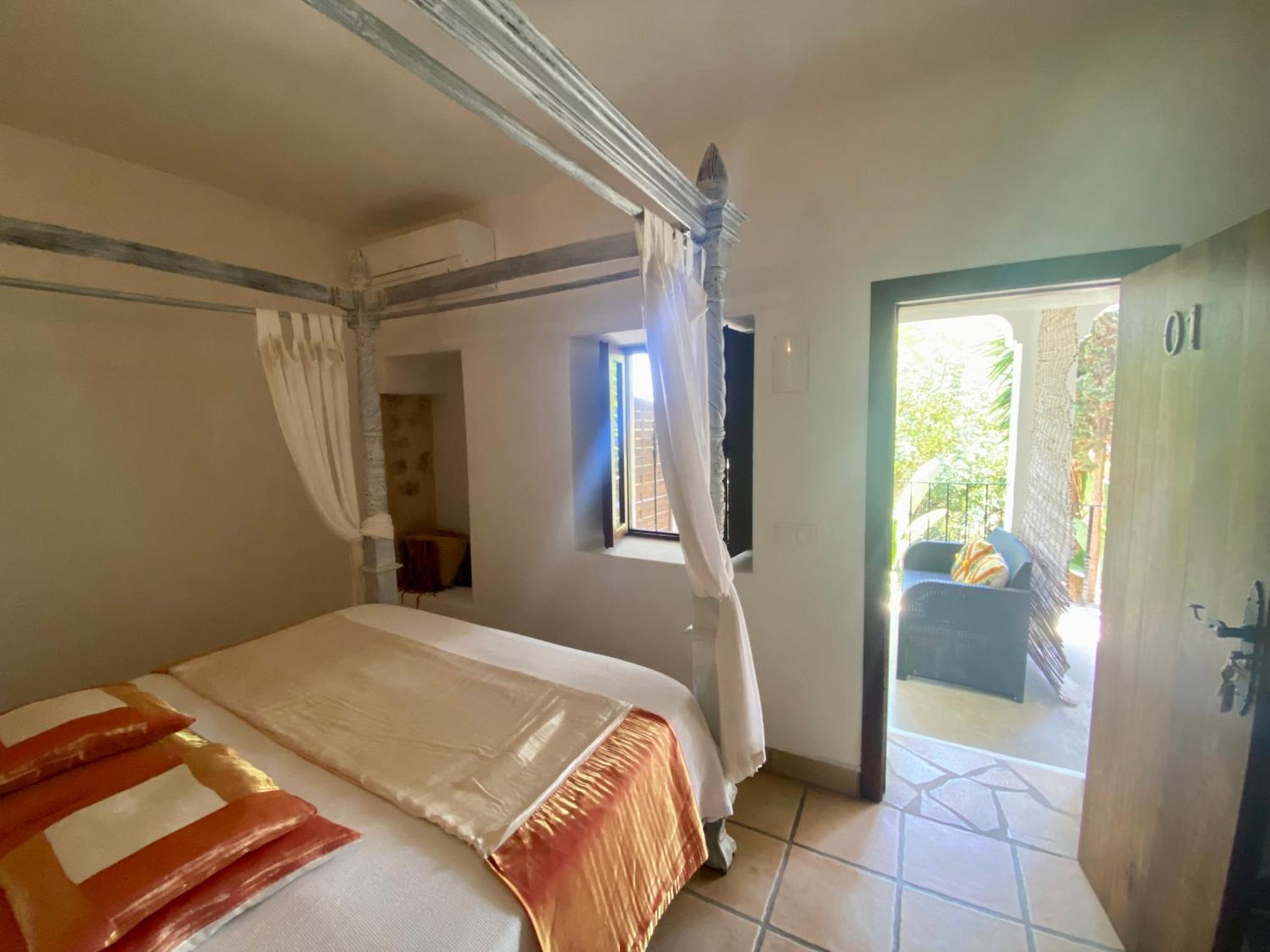 Buenavista Suites Hotel Boutique Santa Eulària des Riu Extérieur photo